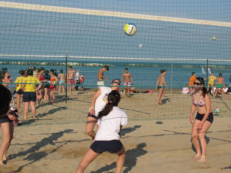 album/YoungVolley_30Apr-3Maggio2009/apr09-522.jpg